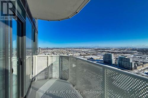 3910 - 28 Interchange Way, Vaughan, ON - Outdoor With Balcony With Exterior
