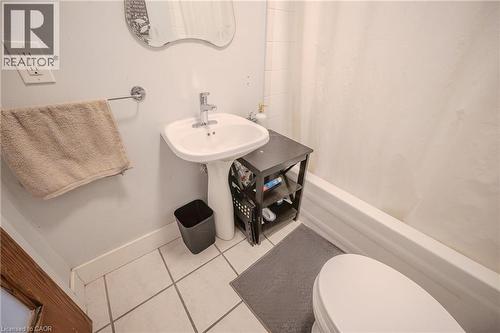 86 Birge Street, Hamilton, ON - Indoor Photo Showing Bathroom