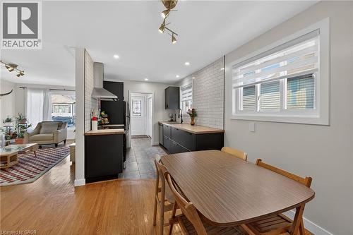 280 Thayer Avenue, Hamilton, ON - Indoor Photo Showing Dining Room