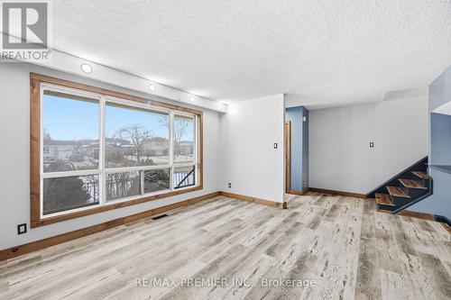 3783 Morning Star Drive, Mississauga, ON - Indoor With Fireplace