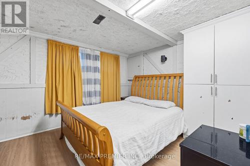 3783 Morning Star Drive, Mississauga, ON - Indoor Photo Showing Bedroom