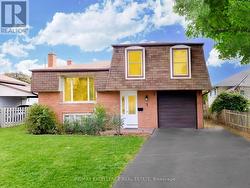 7 DUNNETT BOULEVARD  Belleville, ON K8P 4M4