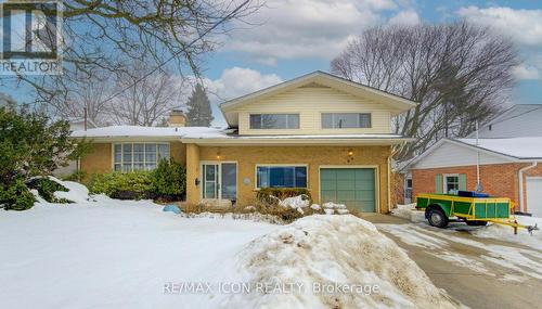 26 DEERPARK CRESCENT  Kitchener, ON N2M 4R2