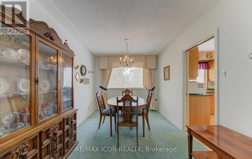 26 Deerpark Crescent, Kitchener, ON - Indoor Photo Showing Dining Room