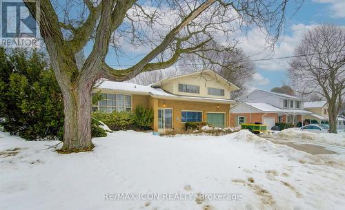 26 Deerpark Crescent, Kitchener, ON - Outdoor With Facade