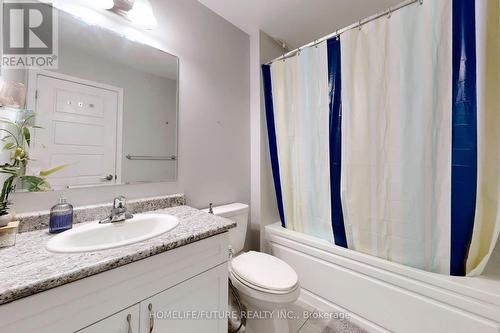 239 Netherby Lane, Kitchener, ON - Indoor Photo Showing Bathroom