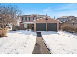 19 FAIRCHILD Court  London, ON N6E 3E3