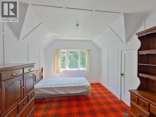 6237 Lund, Powell River, BC - Indoor