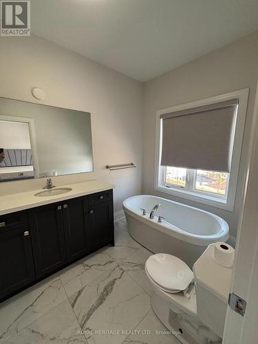 65 Conarty Crescent E, Whitby, ON - Indoor Photo Showing Bathroom