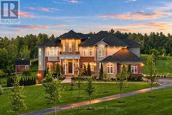 100 CHESSWOOD TRAIL Hamilton, ON L8N 2Z7