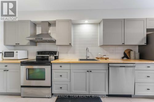 57 Redpath Drive, Ottawa, ON - Indoor Photo Showing Kitchen