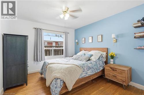 940 Brucedale Avenue E, Hamilton, ON - Indoor Photo Showing Bedroom