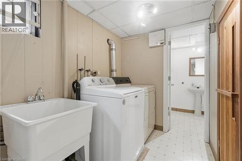 940 Brucedale Avenue E, Hamilton, ON - Indoor Photo Showing Laundry Room