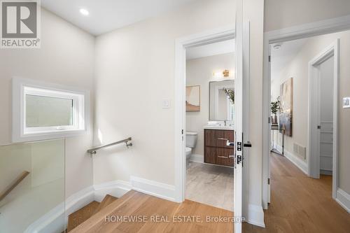 306 Manor Road E, Toronto, ON - Indoor Photo Showing Other Room