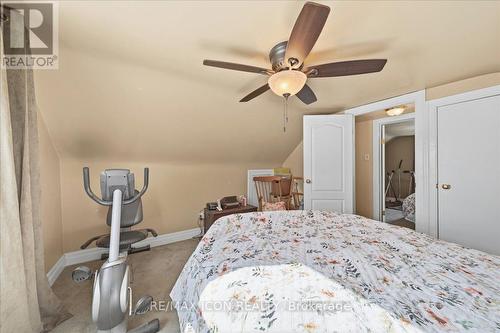547 Wellington Street N, Kitchener, ON - Indoor Photo Showing Bedroom