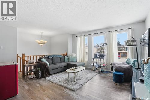 3317 Eagle Crescent, Prince Albert, SK - Indoor Photo Showing Living Room