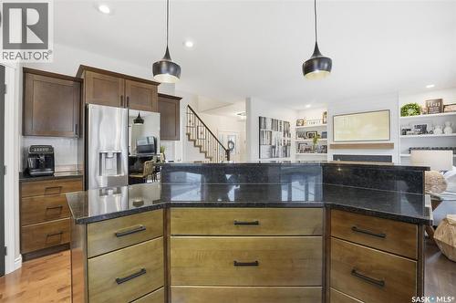 1015 Muzyka Road, Saskatoon, SK - Indoor Photo Showing Kitchen
