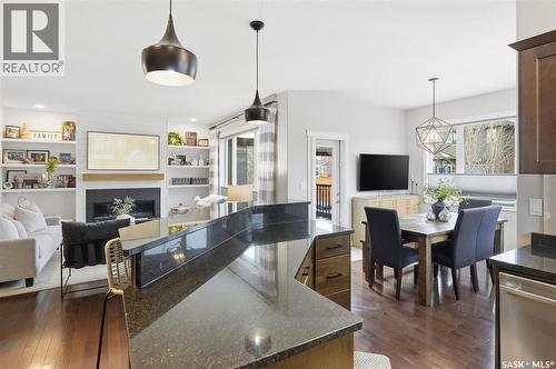 1015 Muzyka Road, Saskatoon, SK - Indoor Photo Showing Dining Room
