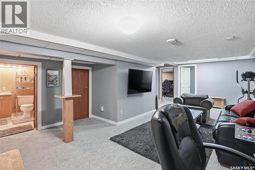 83 Carter Crescent, Regina, SK - Indoor