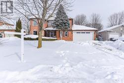 18 TREMONT COURT  Brampton, ON L6Z 4C8