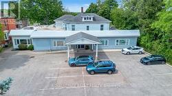 B.3 - 30 BRANT AVENUE  Brantford, ON N3T 3G6