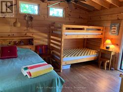 BUNKY - 