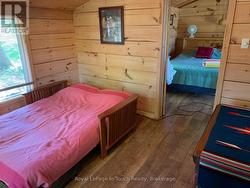 BUNKY - 