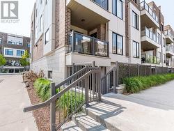14 - 6 DRUMMOND STREET  Toronto, ON M8V 1Y8