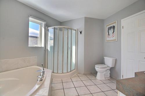 Salle de bains attenante à la CCP - 955 Rue Charest, Val-D'Or, QC - Indoor Photo Showing Bathroom