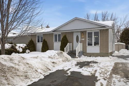 10 Rue Le Baron  Gatineau (Gatineau), QC J8T 4C4