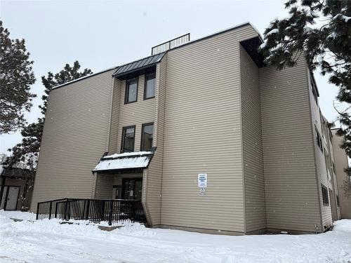 103-1108 23Rd Avenue, Cranbrook, BC - Outdoor With Exterior