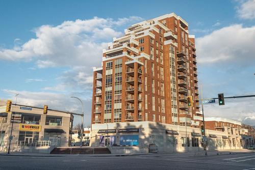 410-1160 Bernard Avenue  Kelowna, BC V1Y 6R2