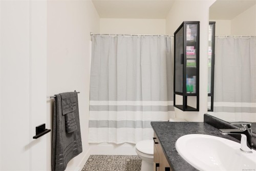 813 Tomack Loop, Langford, BC 