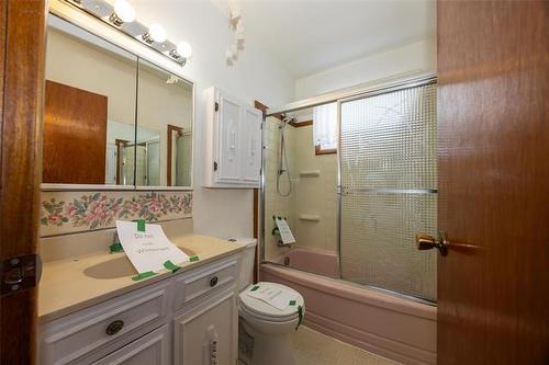 893 Jefferson Ave, Winnipeg, MB 