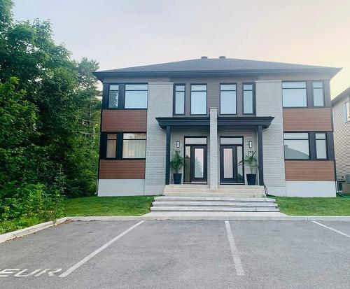 295 Imp. des Palissades  Saint-Jérôme, QC J7Y 0P7