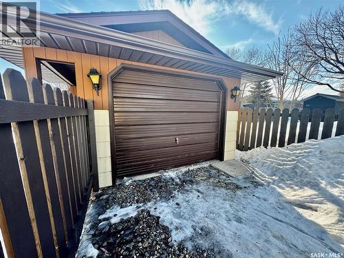 404 Darlington Street E, Yorkton, SK - Outdoor