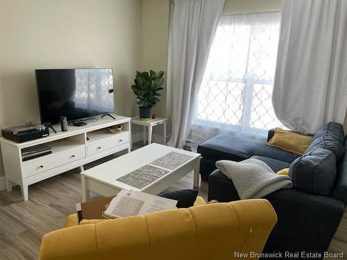 67 Dewitt Acres, Fredericton, NB 