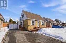 36 FOREST ROAD  Ajax, ON L1S 2N3