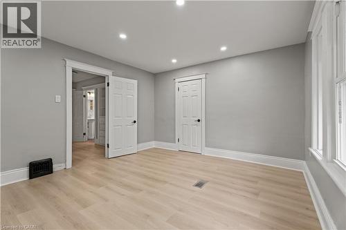 88 Gage Avenue S, Hamilton, ON - Indoor Photo Showing Other Room