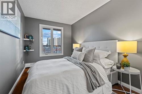 603, 1011 12 Avenue, Calgary, AB - Indoor Photo Showing Bedroom