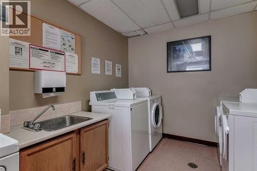 603, 1011 12 Avenue, Calgary, AB - Indoor Photo Showing Laundry Room
