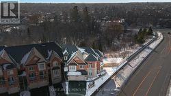 1 - 301 STROUDS LANE  Pickering, ON L1V 7J1