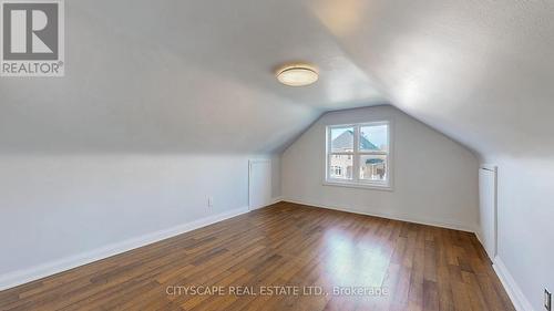 39 Woodward Avenue, Brampton, ON - Indoor Photo Showing Other Room
