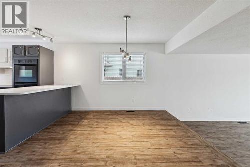 220 Templeby Place Ne, Calgary, AB - Indoor