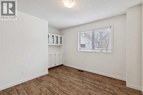 220 Templeby Place Ne, Calgary, AB - Indoor Photo Showing Other Room