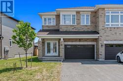 32 PEEVER PLACE  Carleton Place, ON K7C 0K5