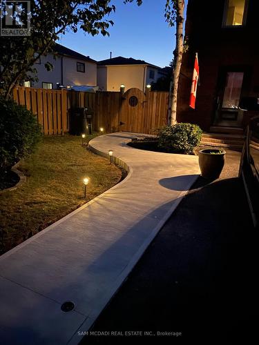 3382 Nighthawk Trail, Mississauga, ON - Outdoor