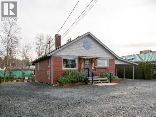 4518 Joyce Ave, Powell River, BC 