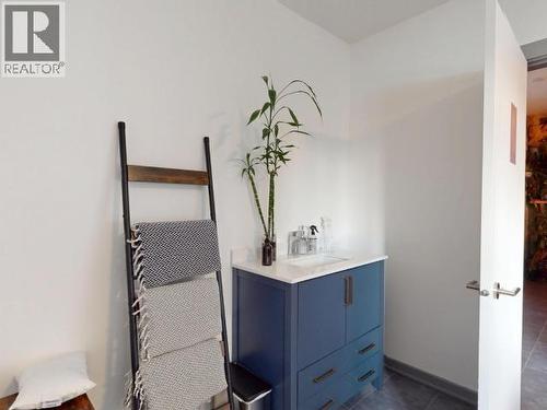 4518 Joyce Ave, Powell River, BC 