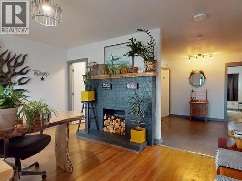 4518 Joyce Ave, Powell River, BC 